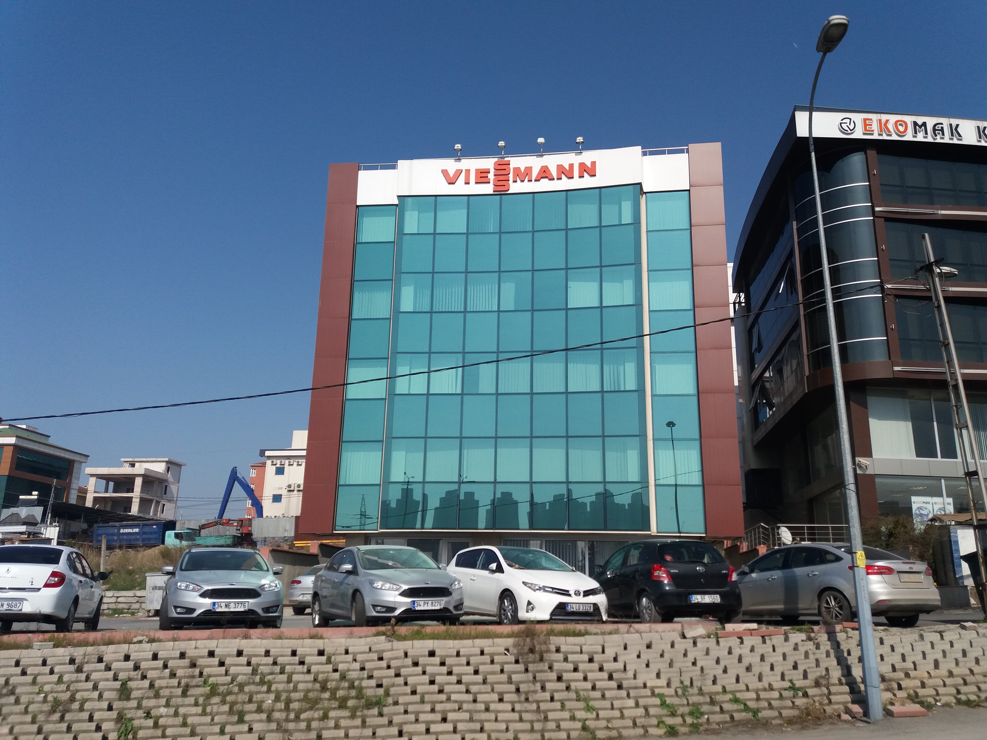 Uzuner Plaza (Viessmann Şirket Merkezi)